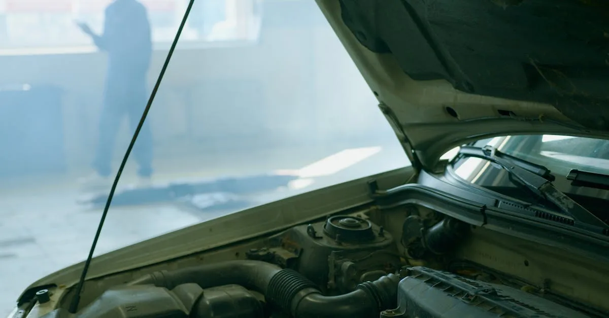 découvrez les causes, conséquences et solutions pour la perte de liquide dans votre voiture afin d'assurer son bon fonctionnement et éviter les pannes.