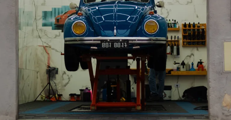 conseils et astuces pour l'entretien et la restauration de la carrosserie de voitures classiques afin de préserver leur beauté et leur valeur.