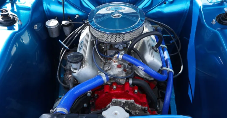 découvrez l'importance du démarrage à chaud du moteur pour optimiser les performances de votre véhicule et prolonger sa durée de vie.