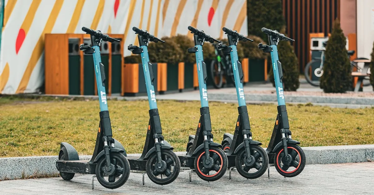 découvrez pourquoi votre scooter perd de la puissance en montée et comment résoudre ce problème pour une meilleure performance en côte.